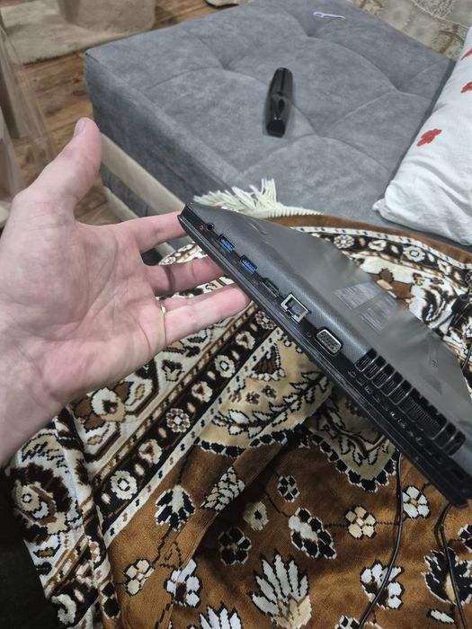 Продам ноутбук леново