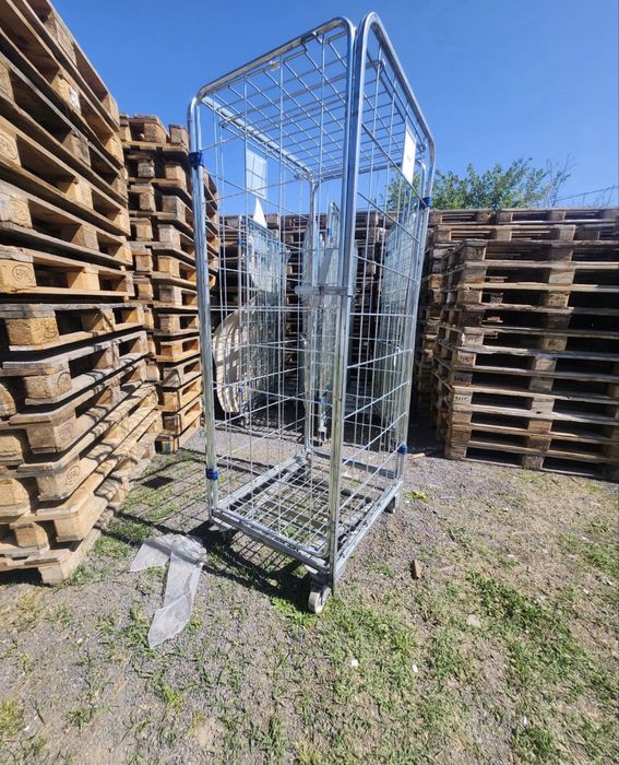 Vand carucioare transport marfa