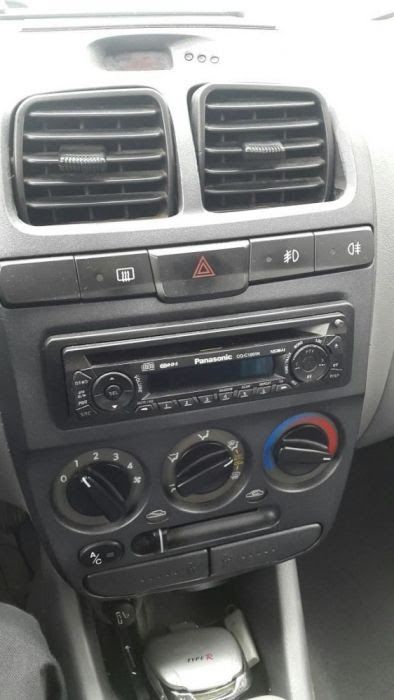 Vând  Hyundai Accent