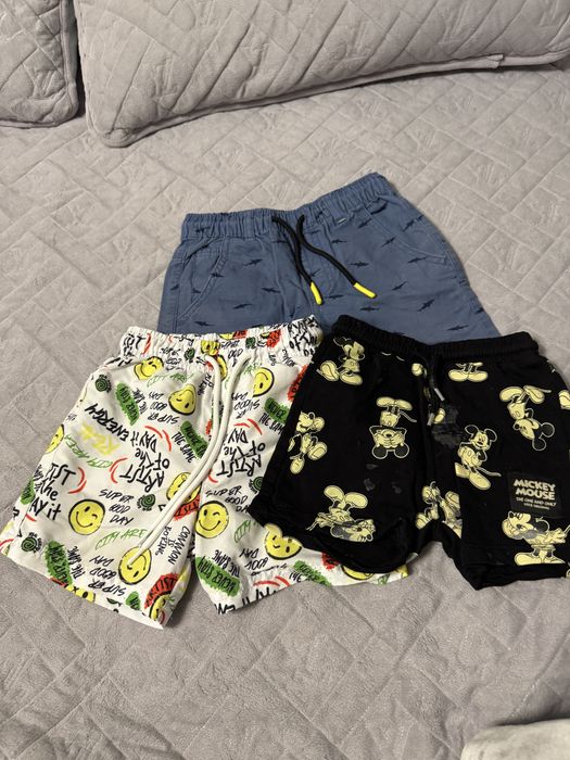 Продам детские вещи