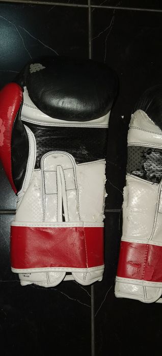 Боксови ракъвици XL