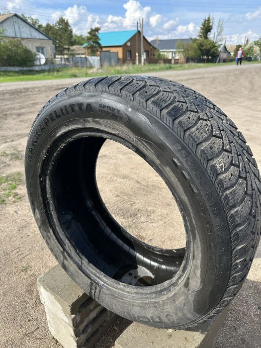 Продам б/у HAKKAPELIITA резина