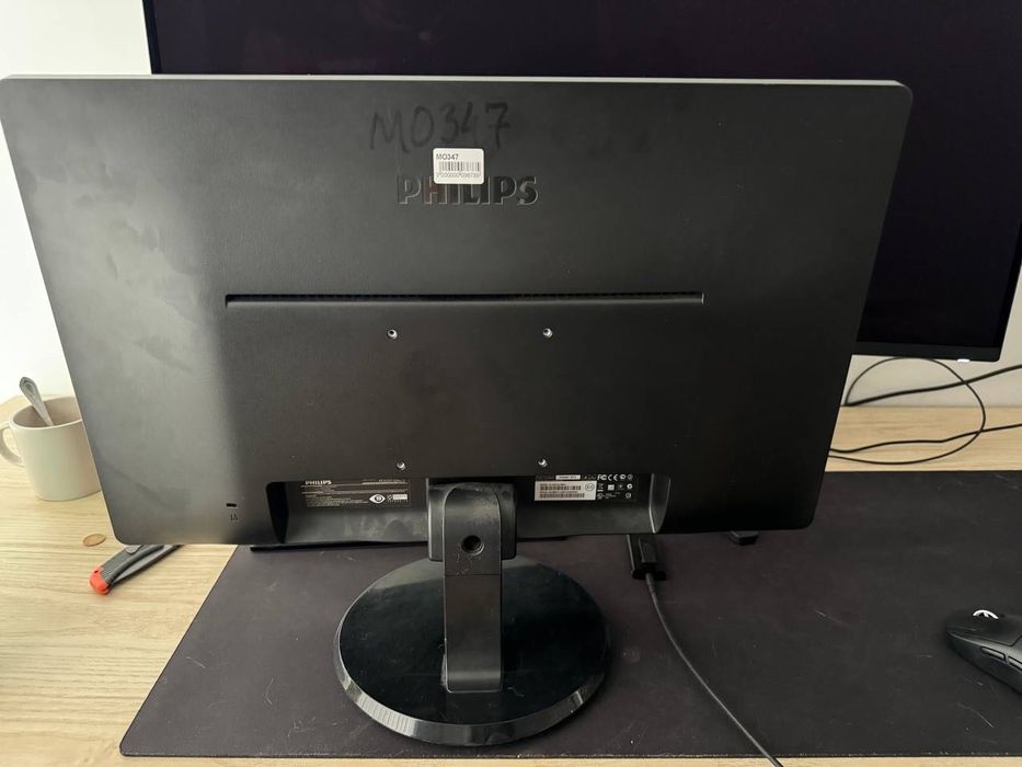 Монитор Philips236V4