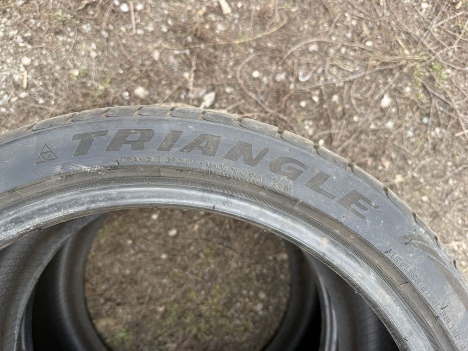 Летние резины почти новые Р18