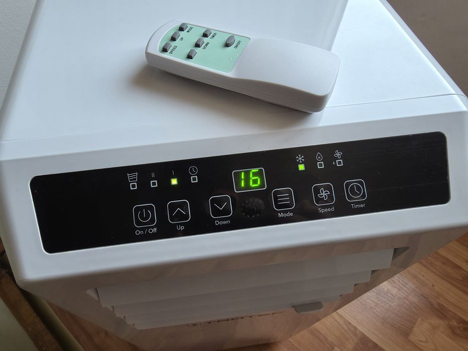 Climă portabila Trotec PAC 2610 S, 9000 BTU/ Display/ Timer/ Auto