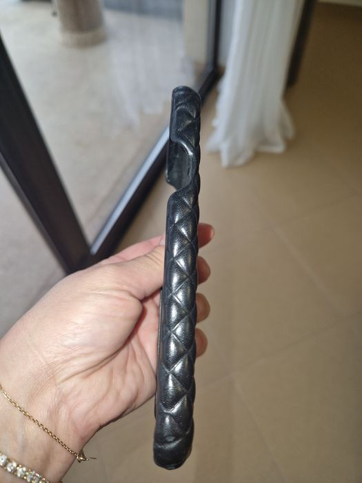 Carcasa din piele noua  Velante