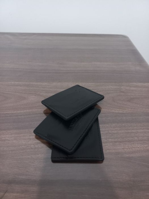 Картхолдеры.    .