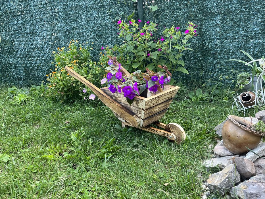 Градински палетни мебели