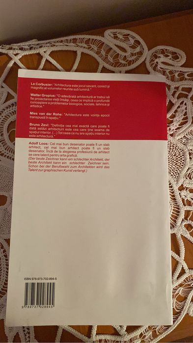 Vând carte arhitectura
