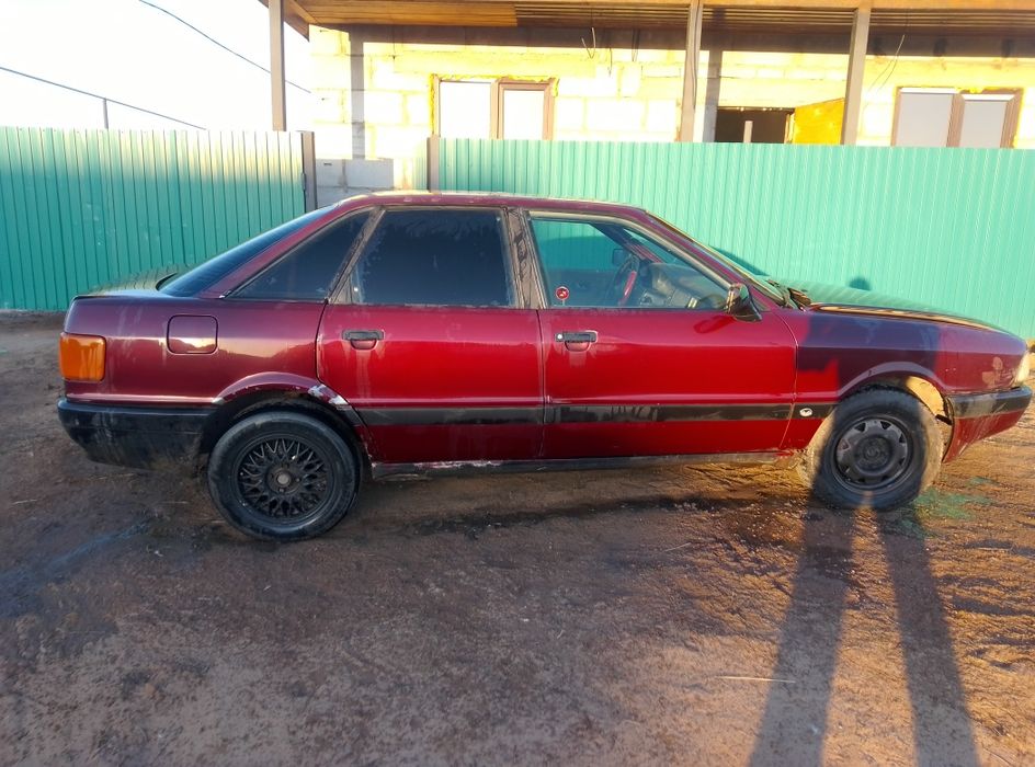 Продам Ауди 80 Б3