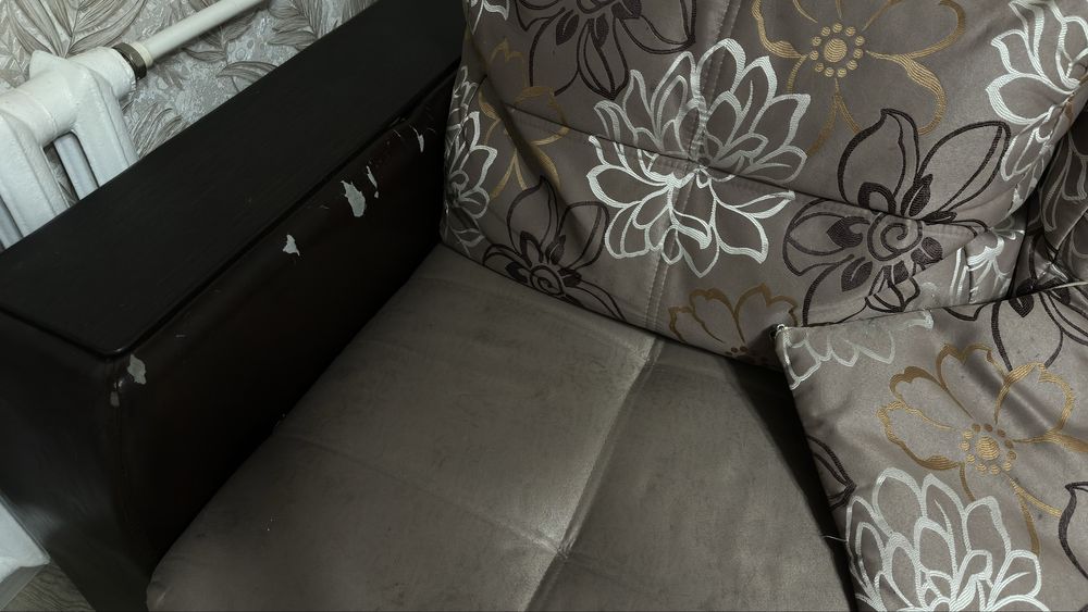 Продам диван раскладной