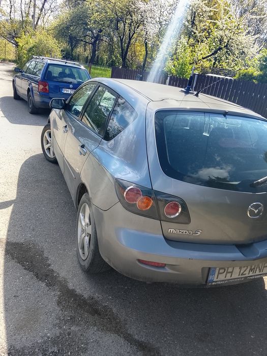 Vând Mazda3 2005