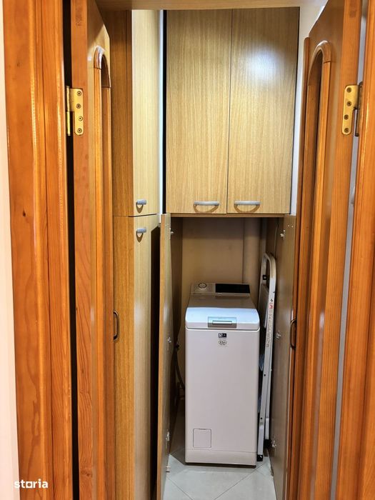 Proprietar, 2 camere Tineretului ,mobilat, utilat , loc de parcare