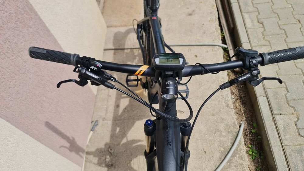 Bicicleta Cube Reaction Race electrica Bosch CX 29'