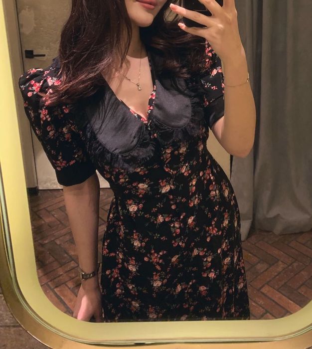 Разгружаю гардероб разные вещи