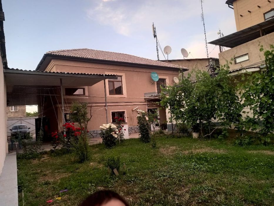 Частный дом ул. Мадели кожа 200