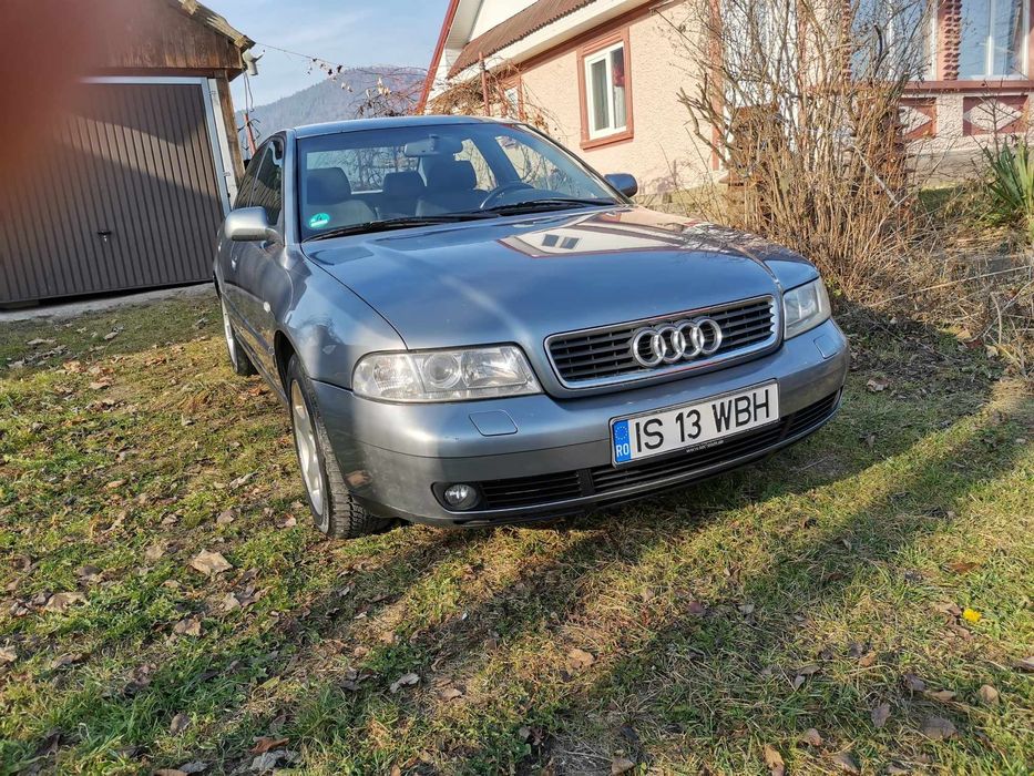 Vând Audi A4, 1.6 benzina, an 2000