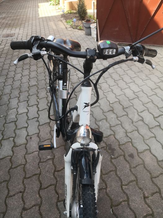 Vând bicicleta electrica