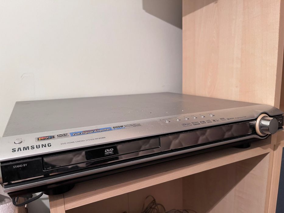 Samsung телевизор плазма 37”+ Samsung Home theater Sound System