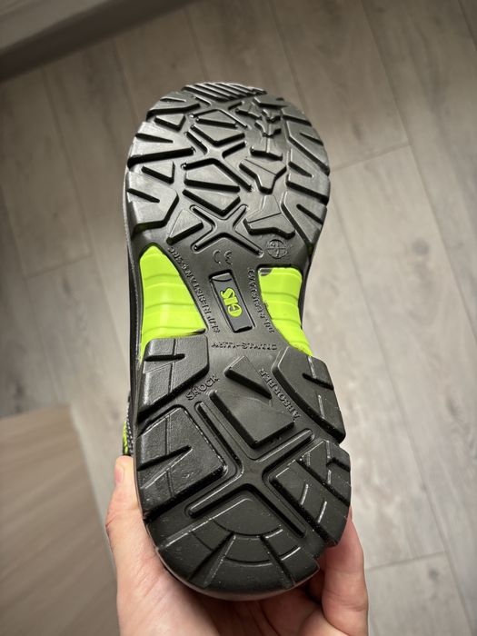 Спецодежда, спецобувь