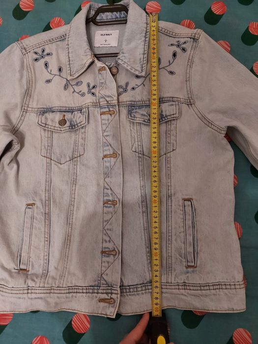 Vând jacheta de blug Old Navy mărimea L noua doar spalata