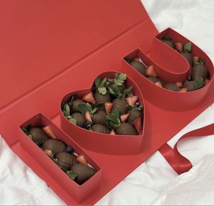 клубника в шоколаде