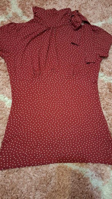 Блузка с къс ръкав