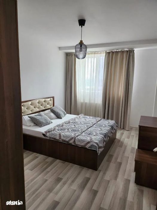 apartament 3 camere / mobilat / utilat / garaj 2 locuri / centrala pro