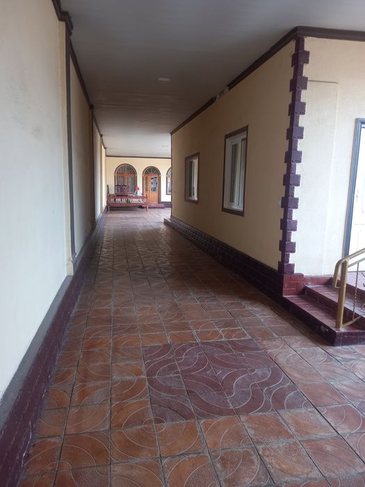 Продаётся дом в интернате на против 16 этажка  обмен нет или чере банк