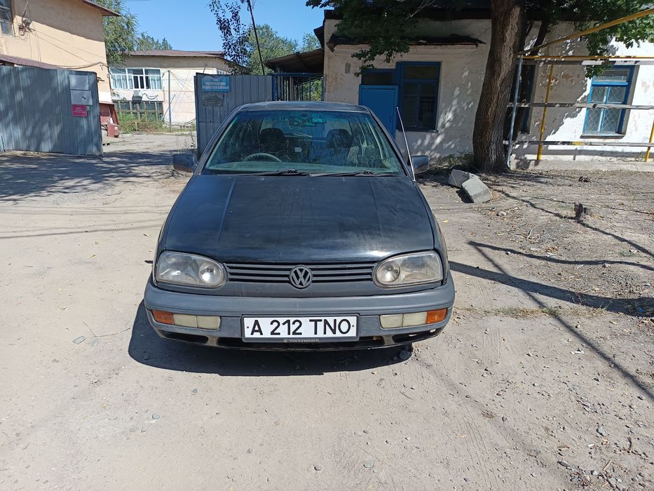 Продам гольф 3 ПРАВЫЙ РУЛЬ
