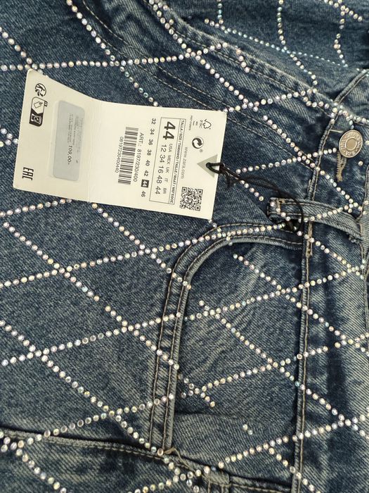 Дънки с камъни Zara