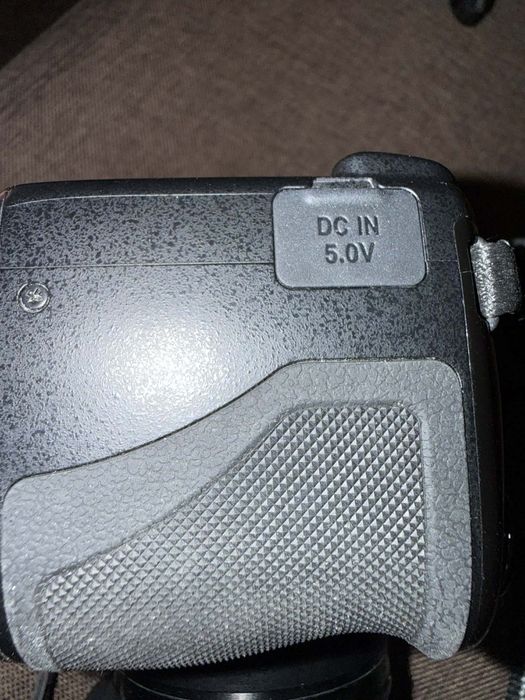 Продавам фотоапарат Nikon COOLPIX L830