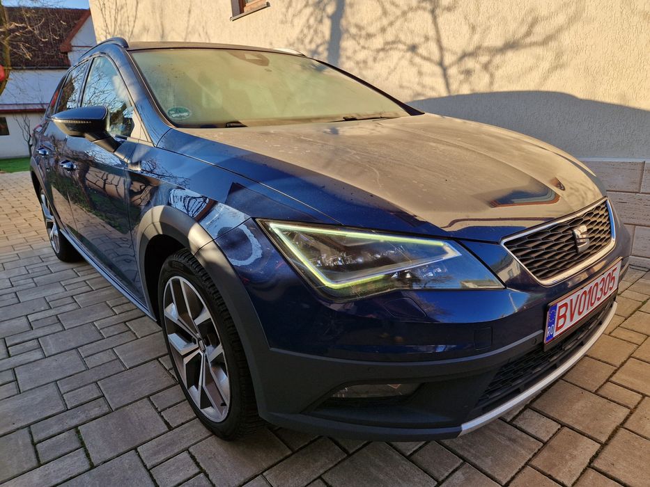 Seat Leon X-Perience,DSG,184cp EURO6,Matrix LED, Webasto, 4x4