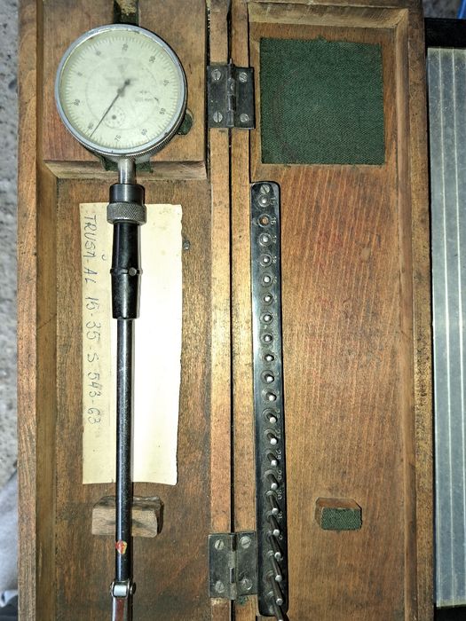 Trusa ceas comparator și micrometre de interior