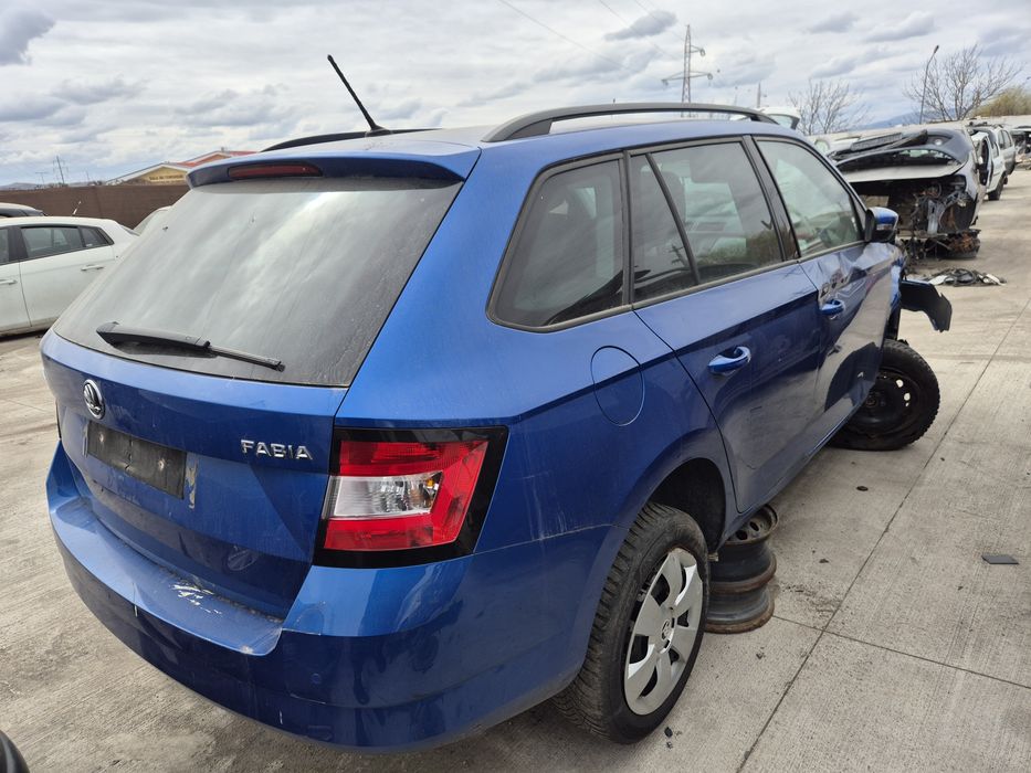 Dezmembram Skoda Fabia 3 2017 1.0 Benzina CHY