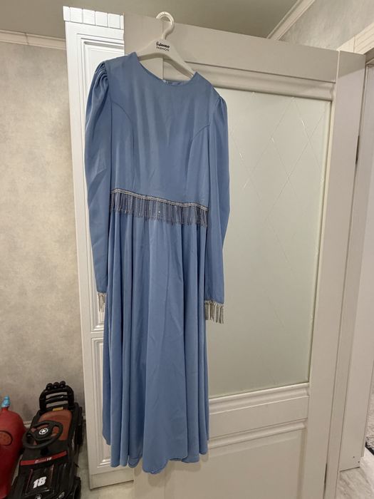 Отдам бесплатно платье за шоколадку