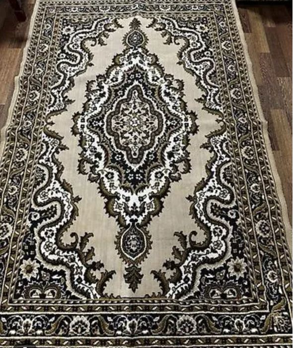 Ковер продается состояние новое