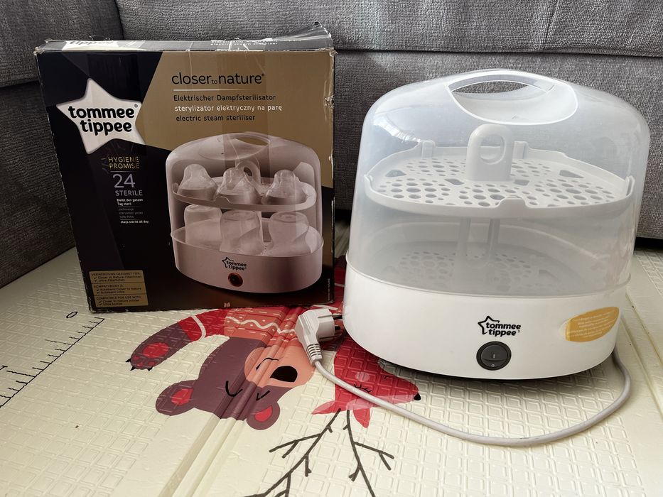 Електрически стерилизатор Tommee Tippee