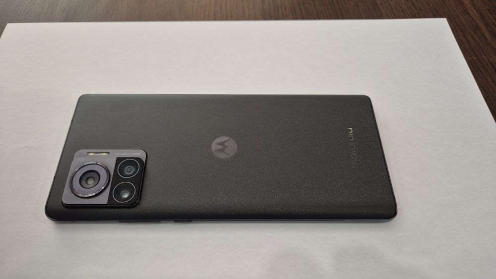 Vând Motorola Edge 30 Ultra Chiajna • OLX.ro