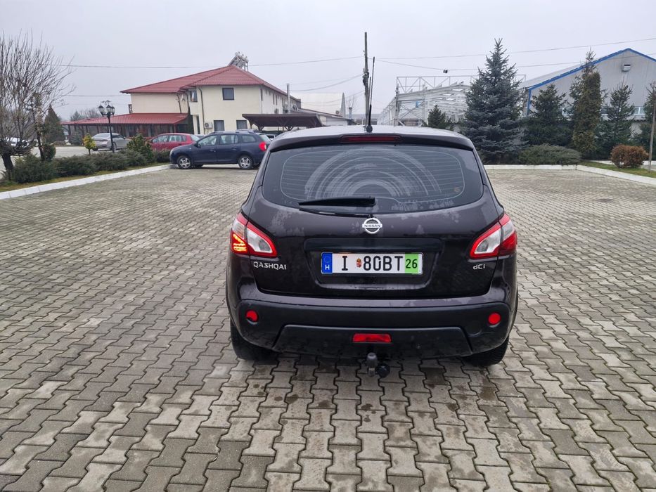Nissan Qashqai 4x4 la buton