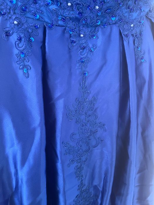 Официална дълга рокля HEBEOS – кралско синя – обличана веднъж