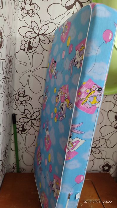 Детский матрасик в кроватку