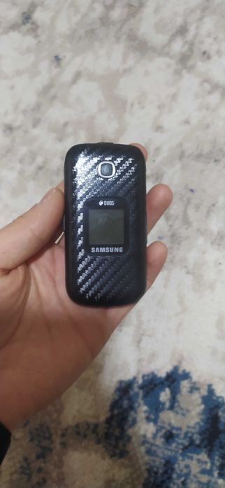 Samsung gusto3 telefon