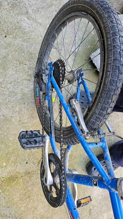 Vand bicicleta copii roata pe 20" in stare de fucntionare
