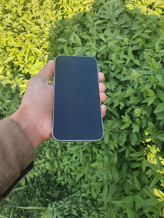 Iphone 14 plus Holati ideal