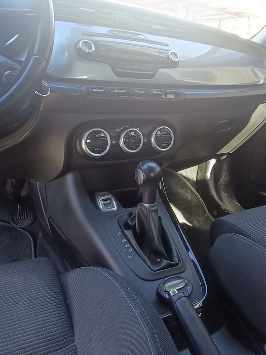 Alfa Romeo Giuletta 1.4 MultiAir 170 cp