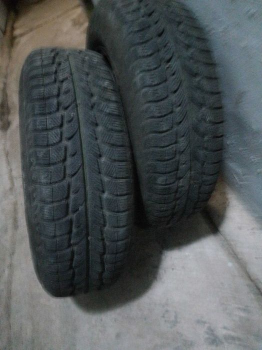 2бр зимни гуми 175/70/14