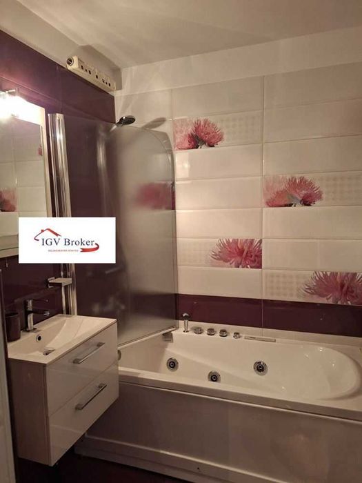 Тристаен апартамент в Овча купел 1