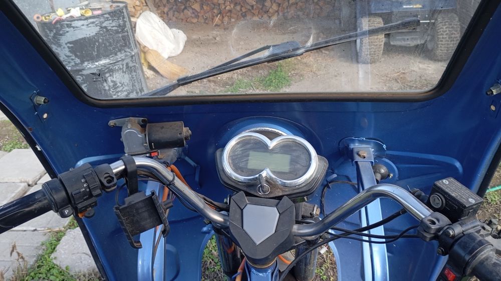 Продавам триколка