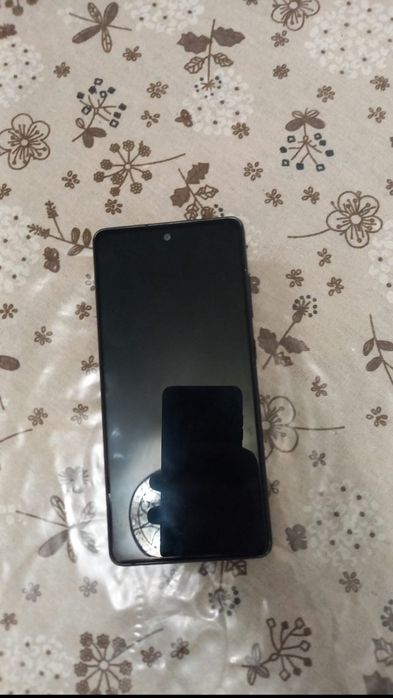 Samsung s20 fe Обмен и могу продать